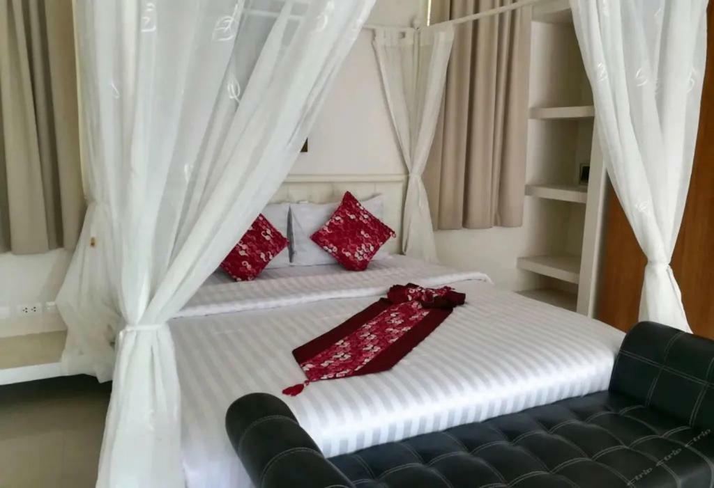 Grand Bleu Ocean View Pool Suite Kamala Beach Exterior foto